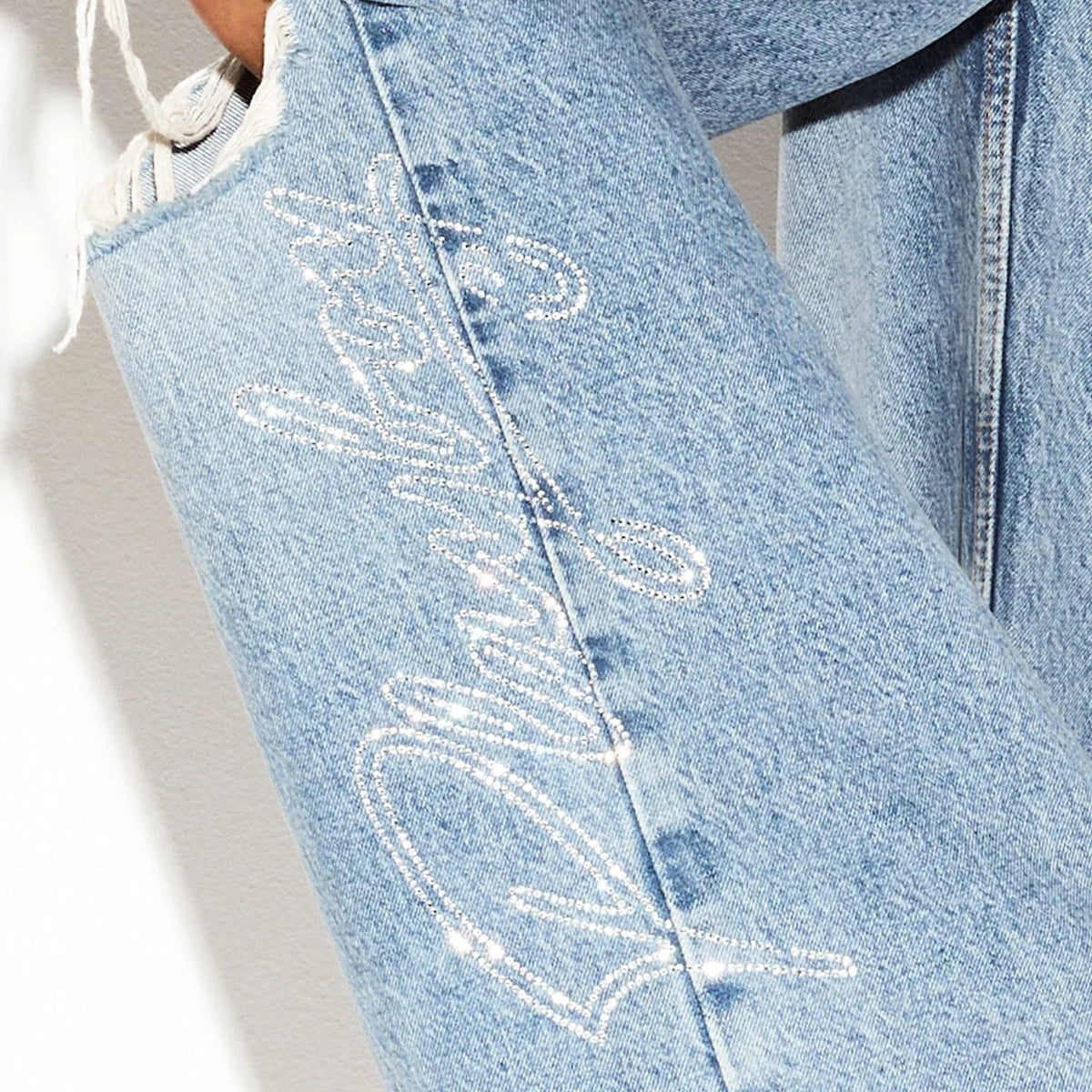 Playboy The Playboy Low Rise Skater Jean Ripped Light Wash
