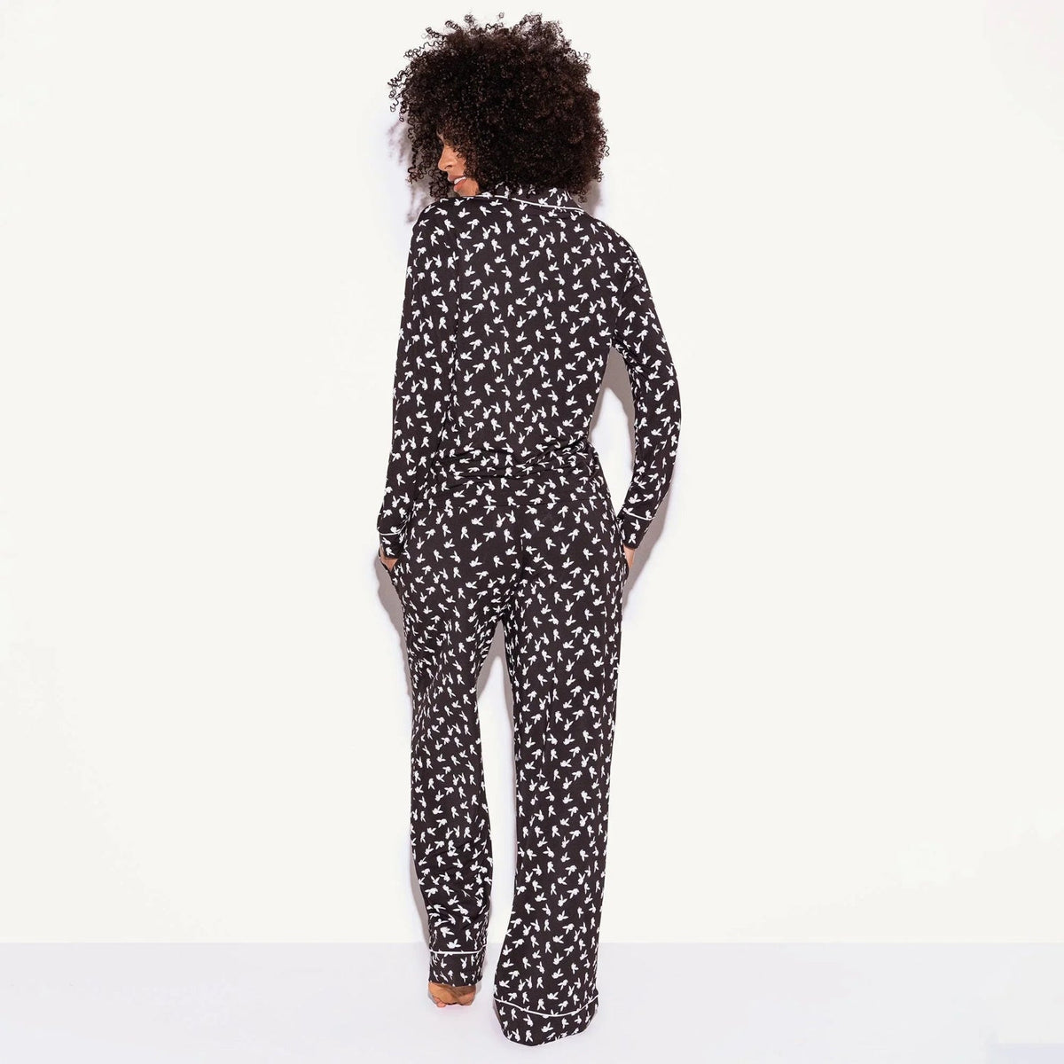 Playboy The Playboy Slumber Bunny Pajama Set - Black